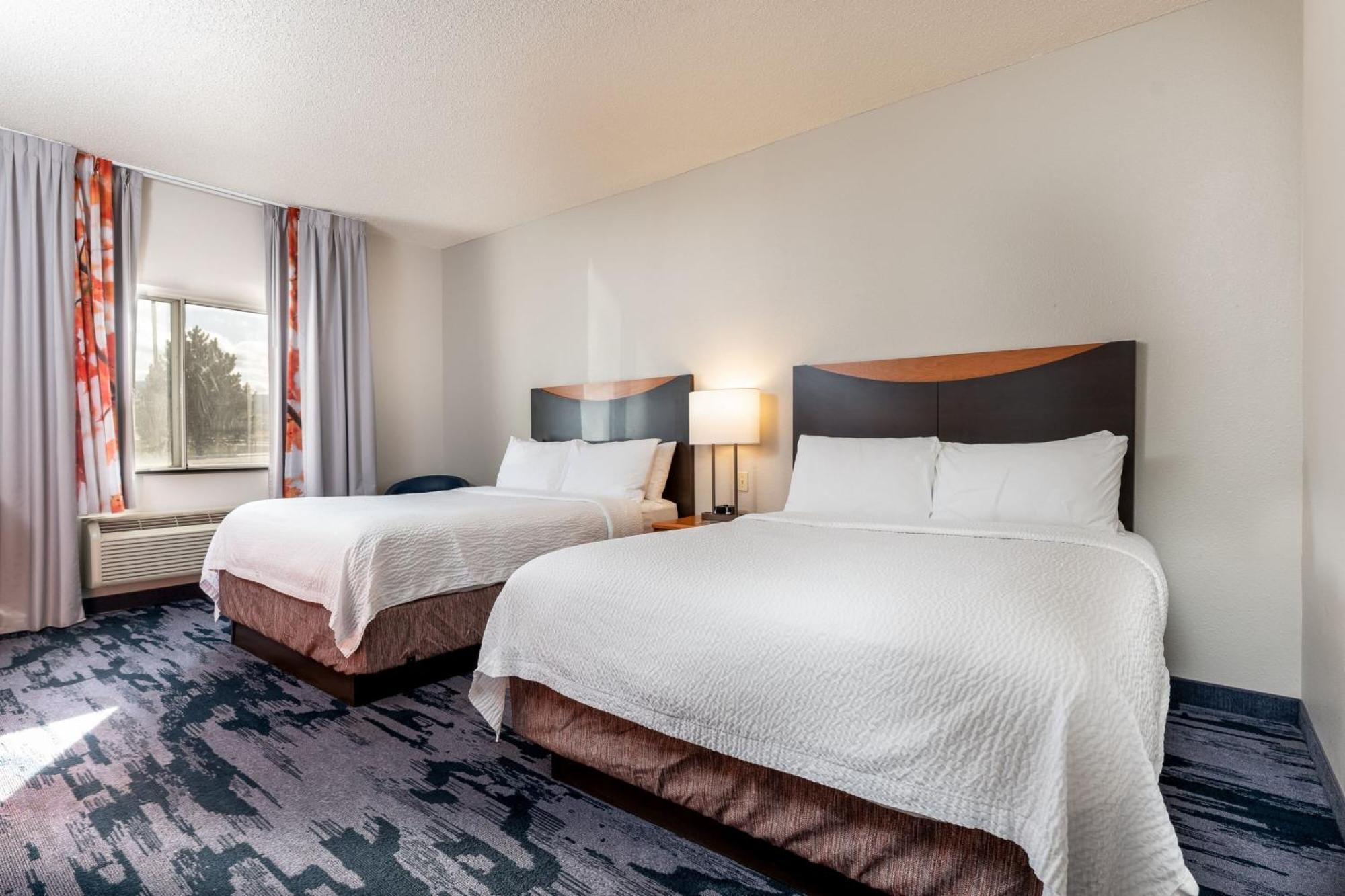 Fairfield Inn & Suites By Marriott Spearfish Exterior photo